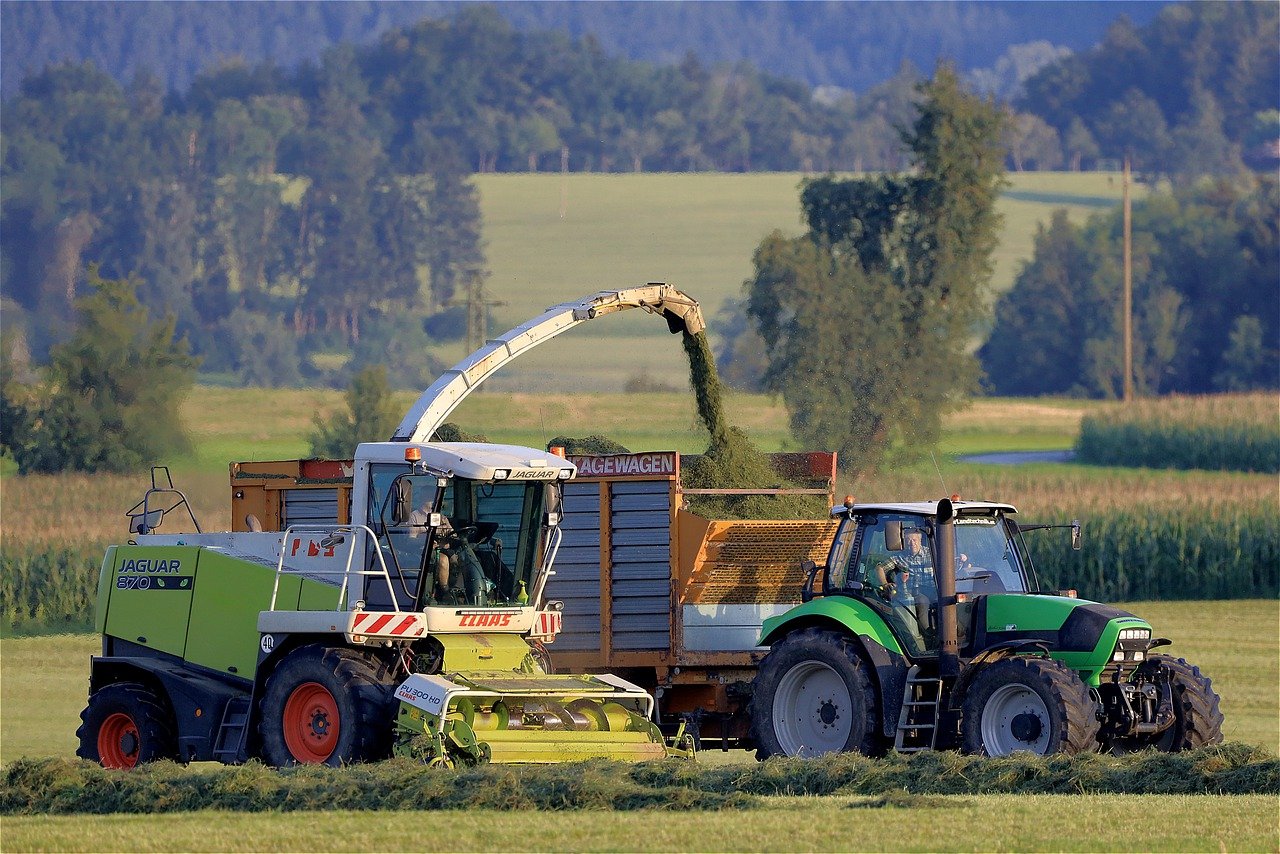 PROROGATI L’OBBLIGO DI REVISIONE DELLE MACCHINE AGRICOLE E LA TRACCIABILITÀ DIGITALE DEI FARMACI VETERINARI